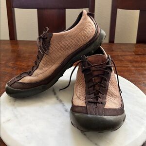 PATAGONIA Leather Keats Performance Sneakers Shoes Dried Vanilla Brown/Tan M-7.5